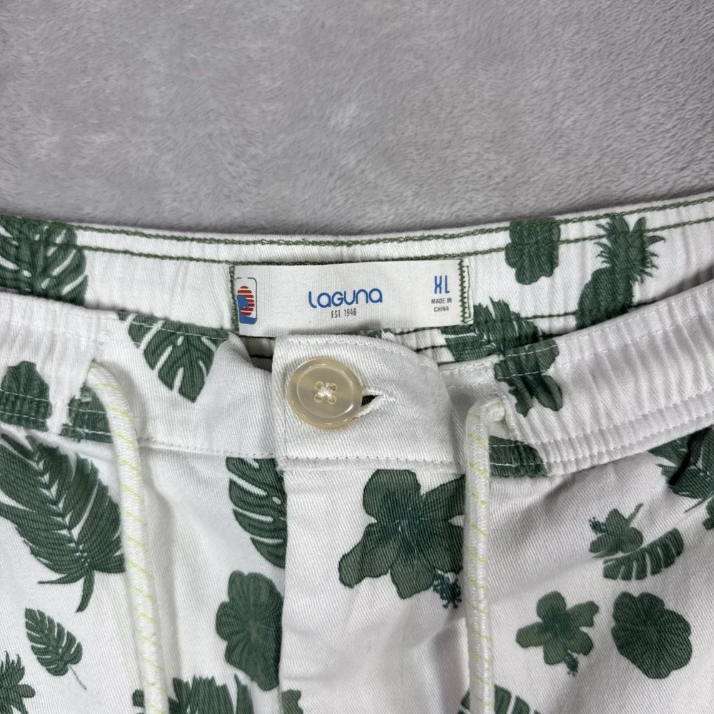 Laguna Shorts Men Size 36 White Green Leaf Print Cotton Stretch Casual Beachwear - Picture 4 of 8